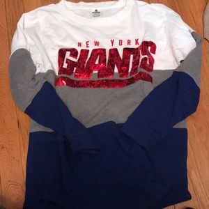 NY giants sweatshirt